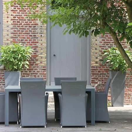 Le Du Presbytere Feriehus Herzeele
