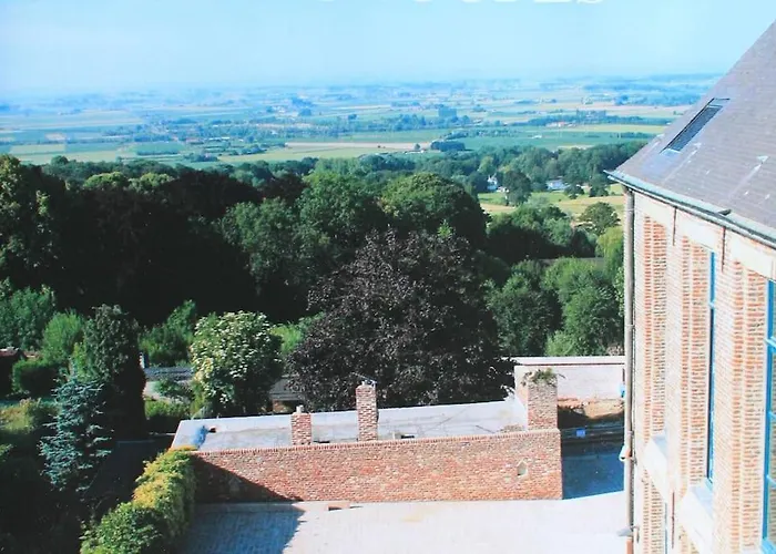 Le Du Presbytere